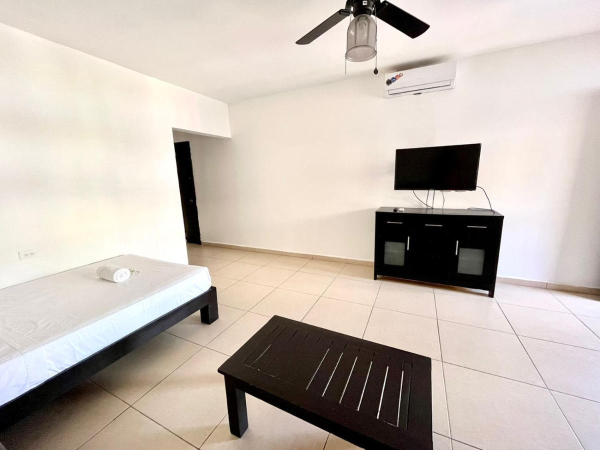 We Playa Hotel 신데 델 카르멘 외부 사진